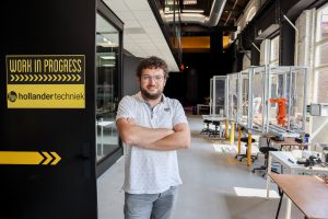 Brent Dekker, Engineer bij Hollander Techniek